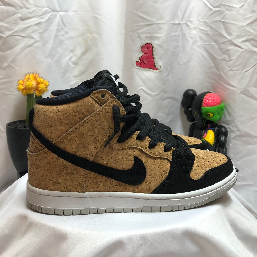 Nike Dunk SB Cork